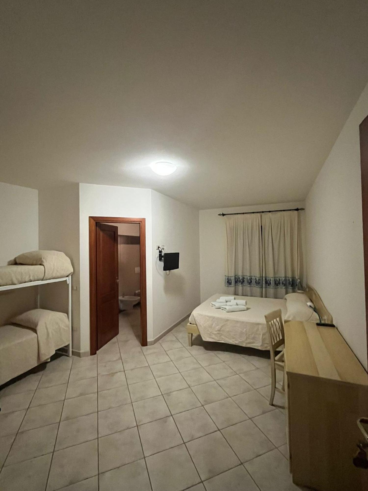 Appartement Senabrinu à Suni Extérieur photo
