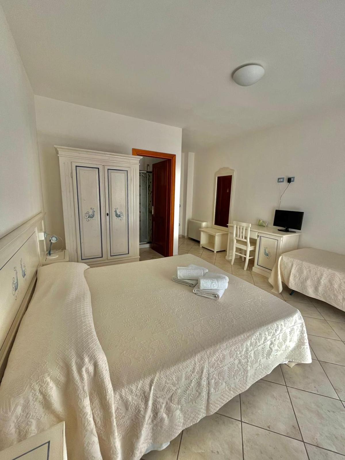 Appartement Senabrinu à Suni Extérieur photo